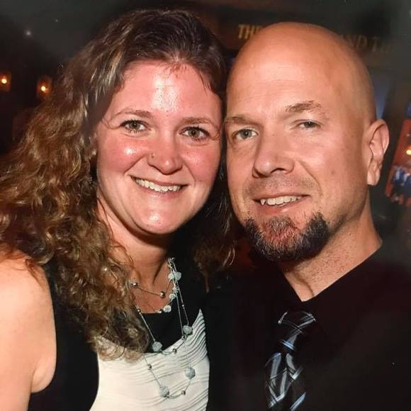 Meet your Posher, Becca - Picture 1 of 1